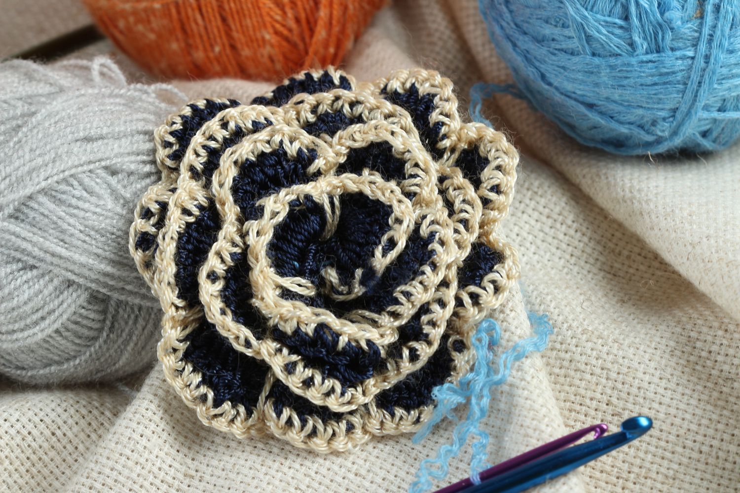 Handmade jewelry supplies crocheted flower artificial decorative flowers photo 1