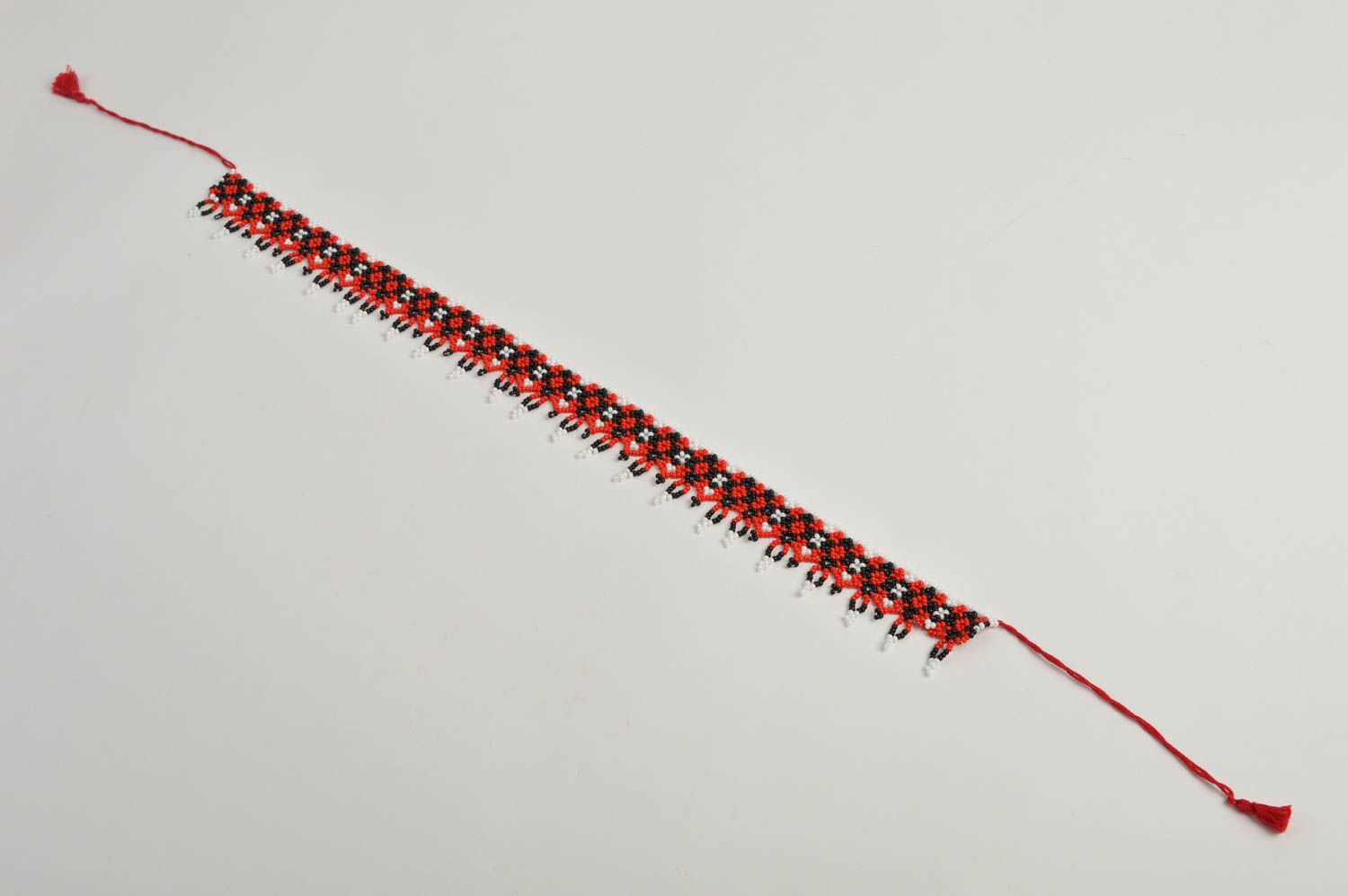 Колье из бисера украшение ручной работы этно ожерелье из бисера на завязках фото 3