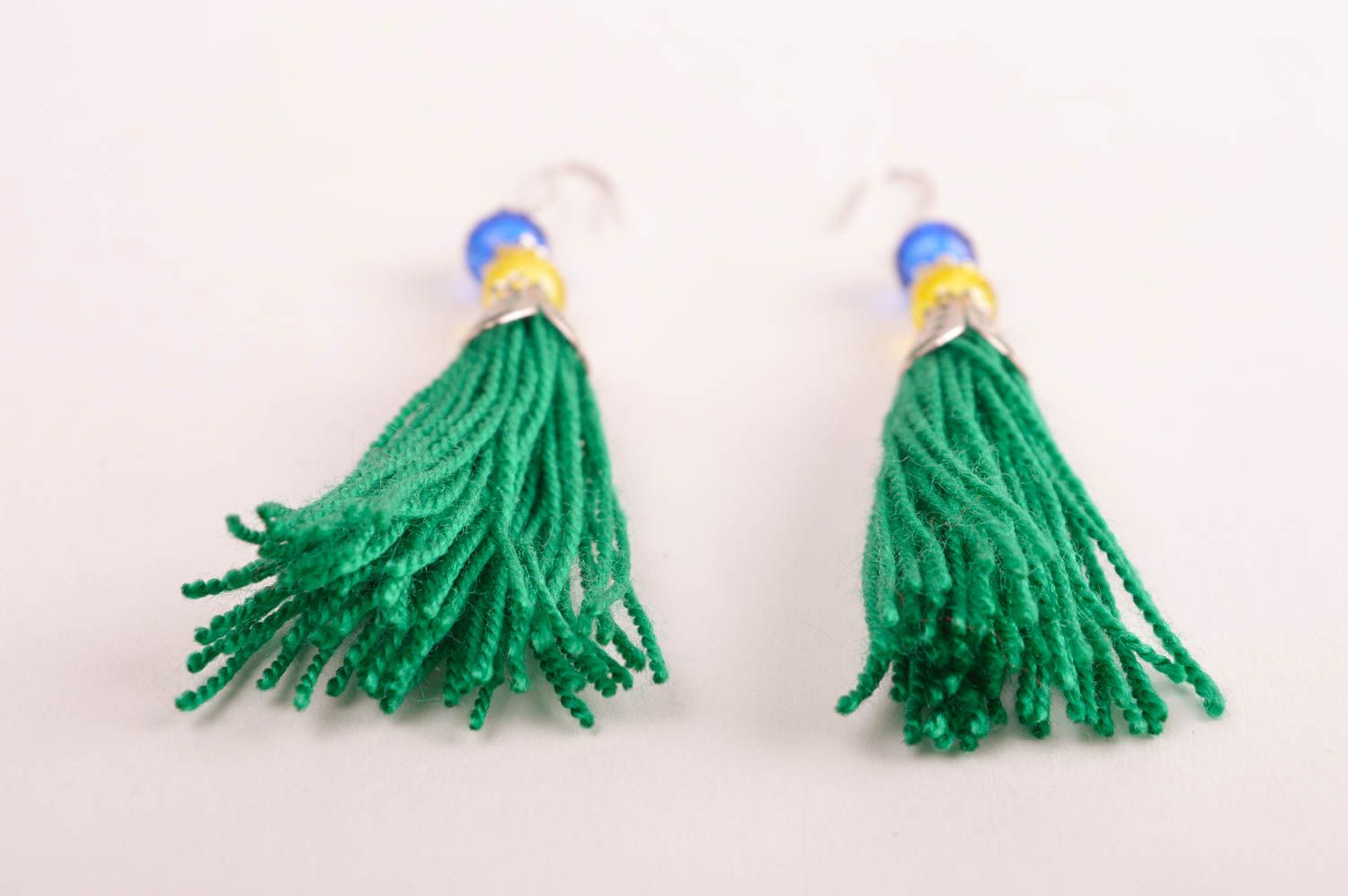 Grüne stilvolle handgemachte Ohrringe Schmuck Ohrhänger Schmuck für Frauen toll foto 4