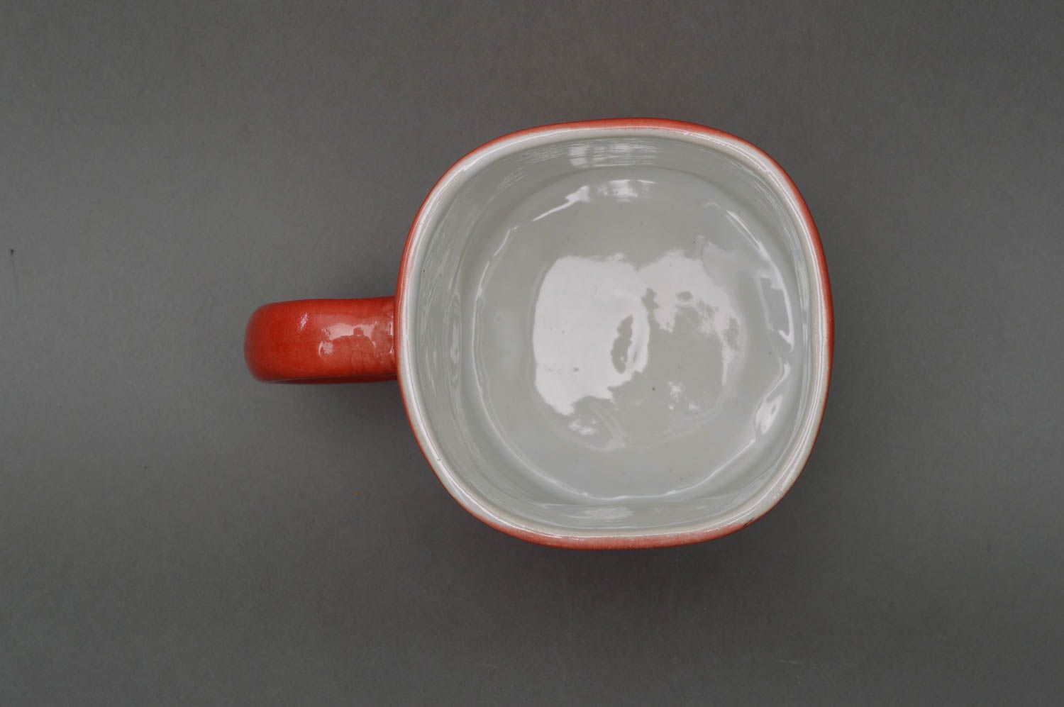 Red glazed ceramic coffee mug with handle photo 3