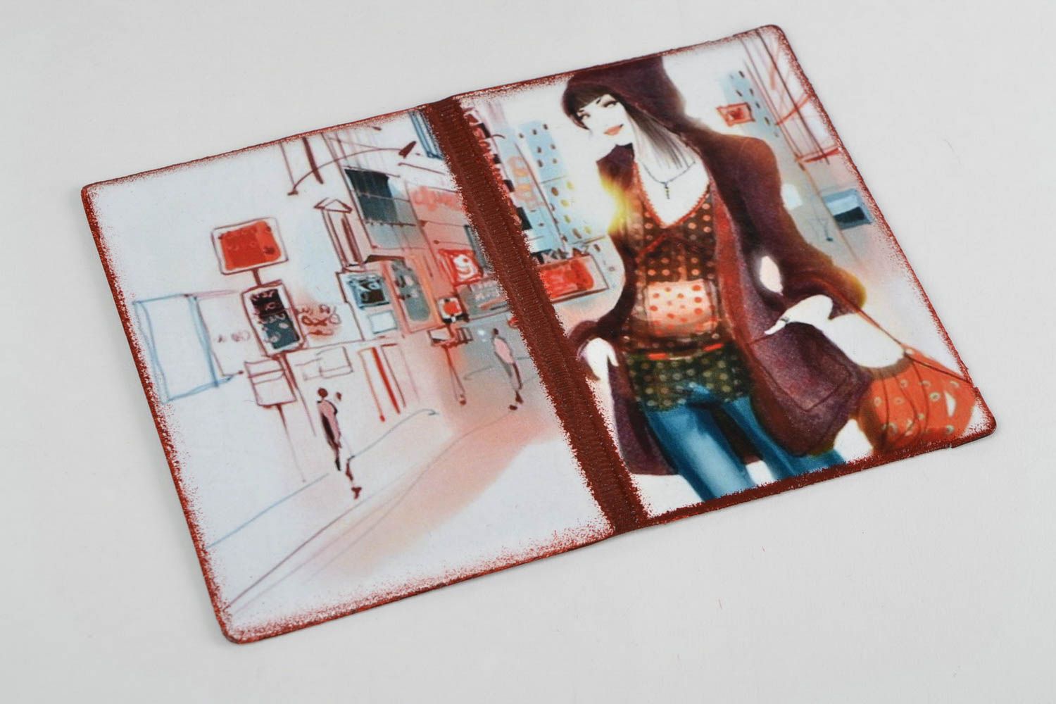 Обложка на паспорт с рисунком стильной девушки ручной работы в технике декупаж фото 3