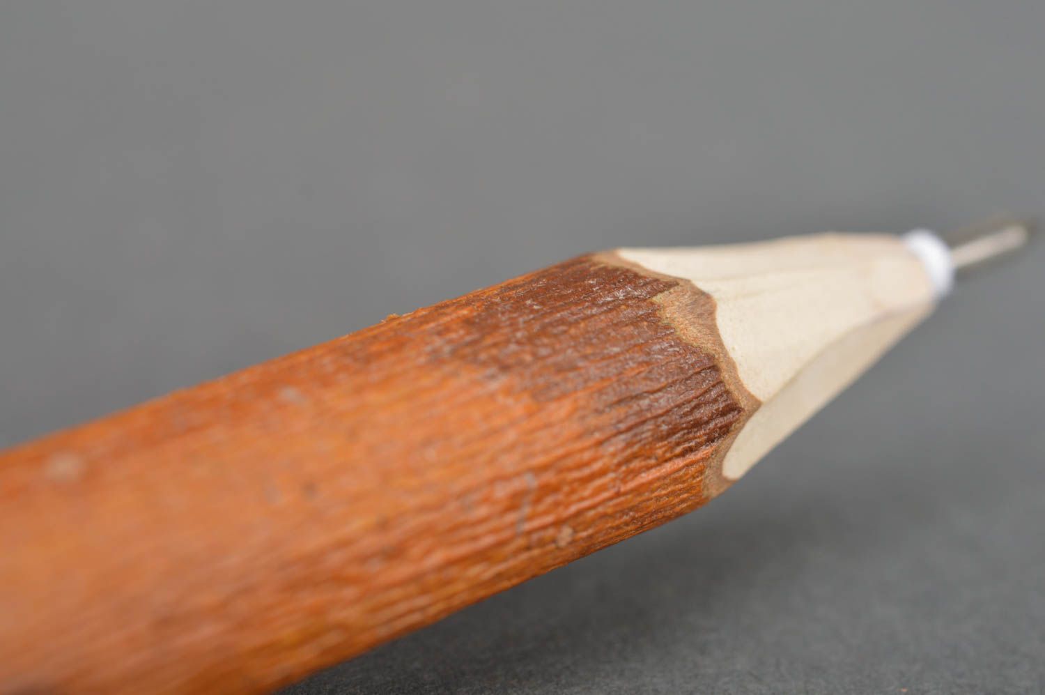 Stylo à bille en bois découpé original sifflet insolite fait main artisanal photo 3
