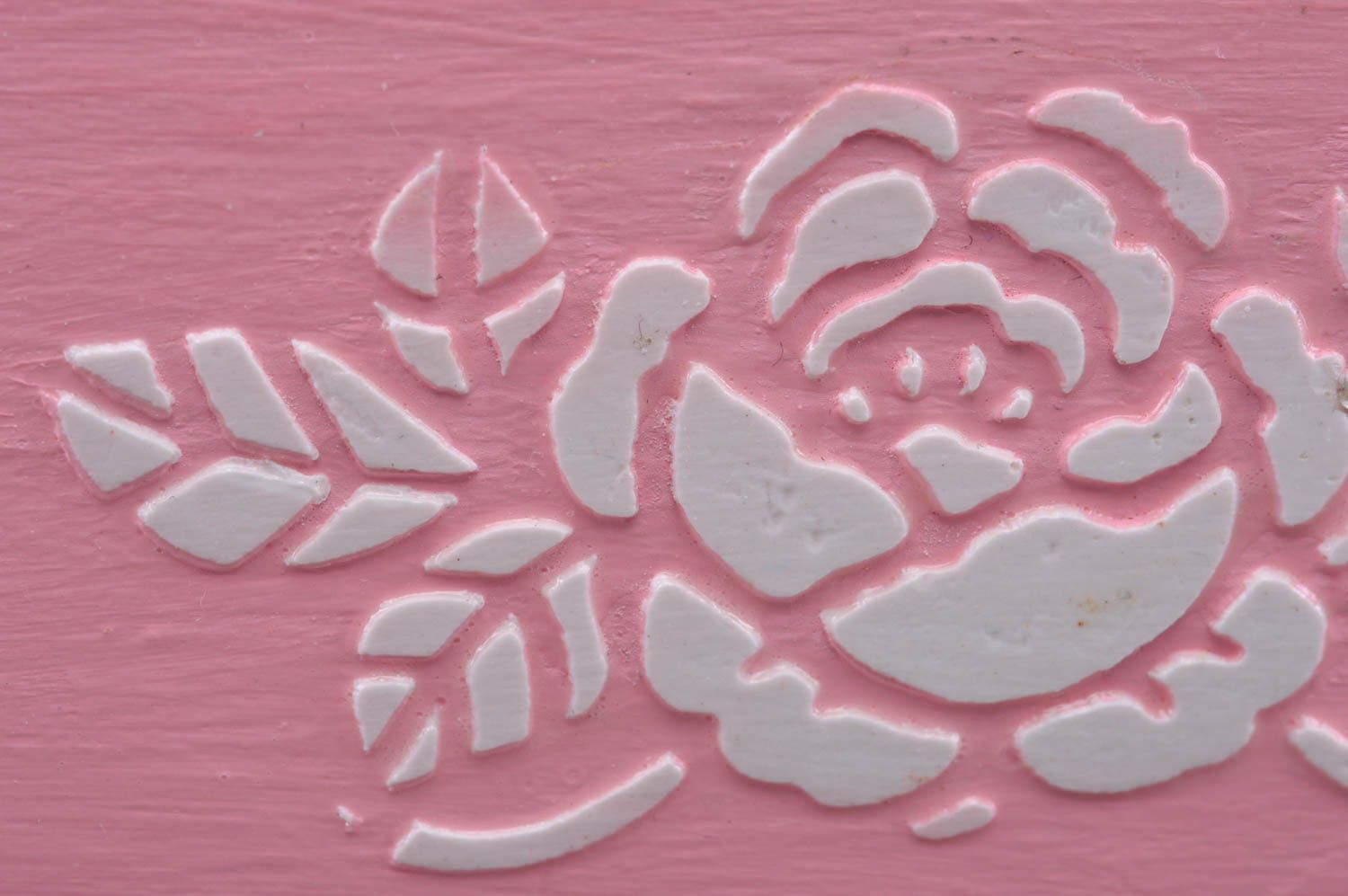 Petit coffret à bijoux en bois rose fait main joli original en serviettage photo 3