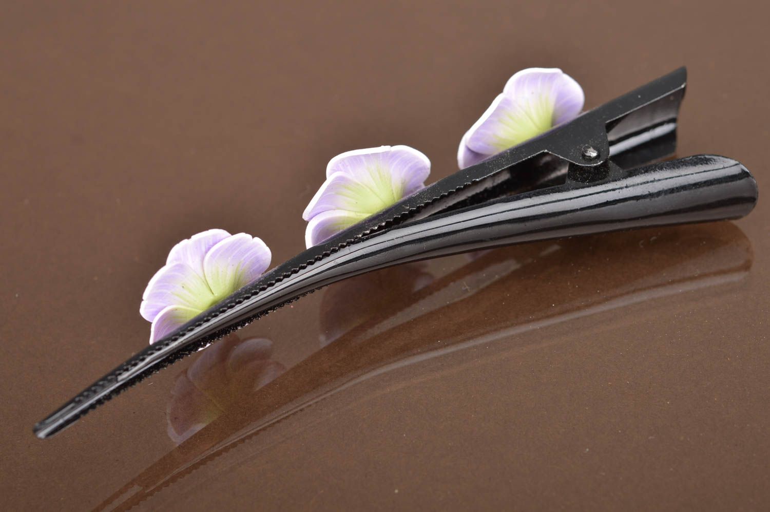 Handmade long metal hair clip with 3 tender polymer clay white and pink flowers photo 4