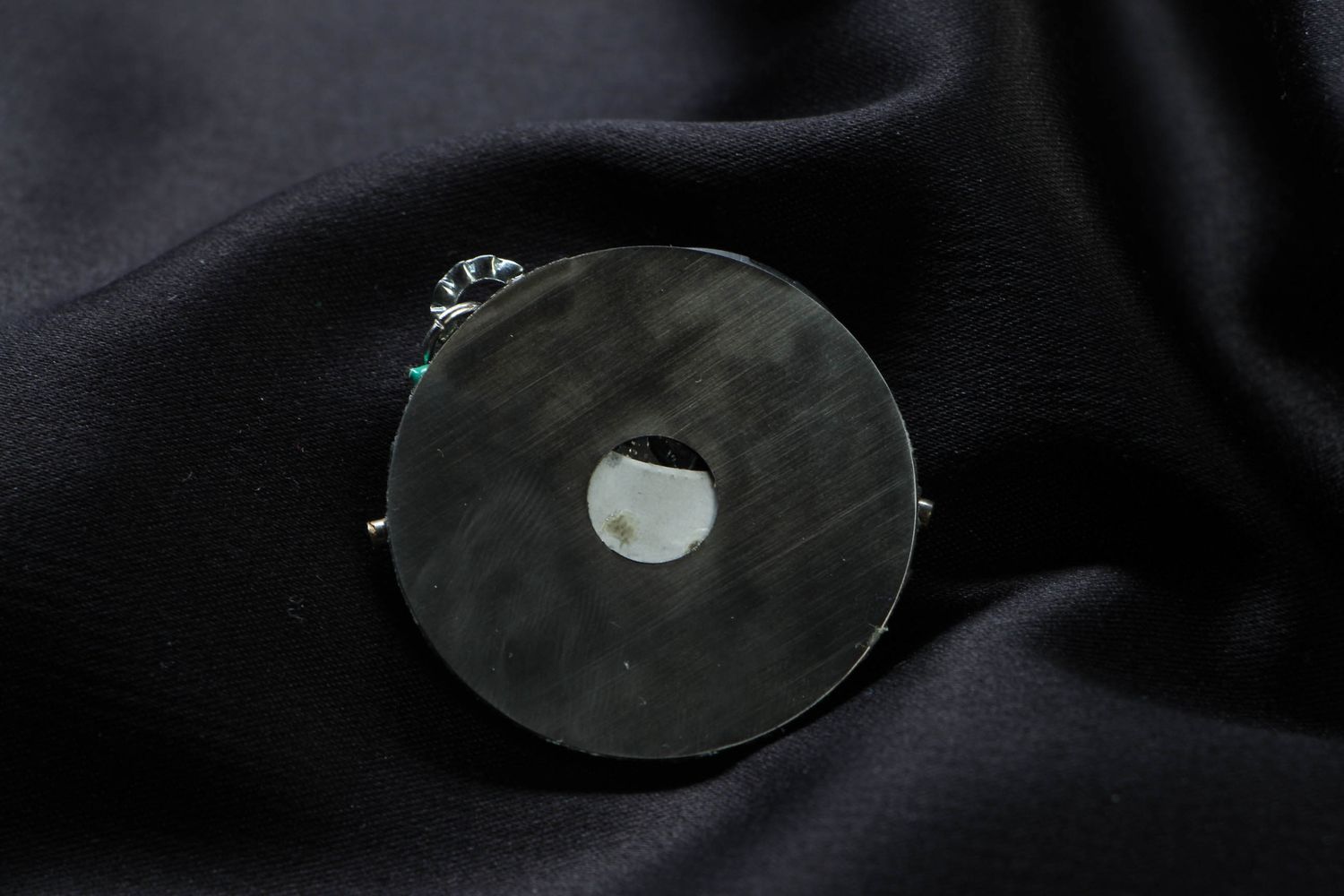 Металлический кулон круглой формы в стиле стимпанк  фото 2