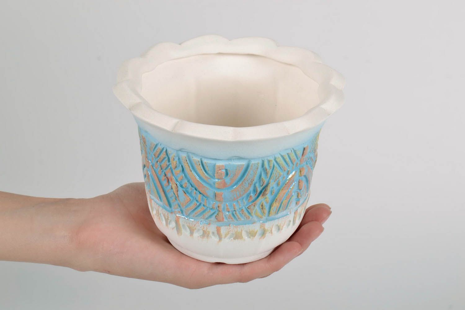 Ceramic pot for flowers photo 5