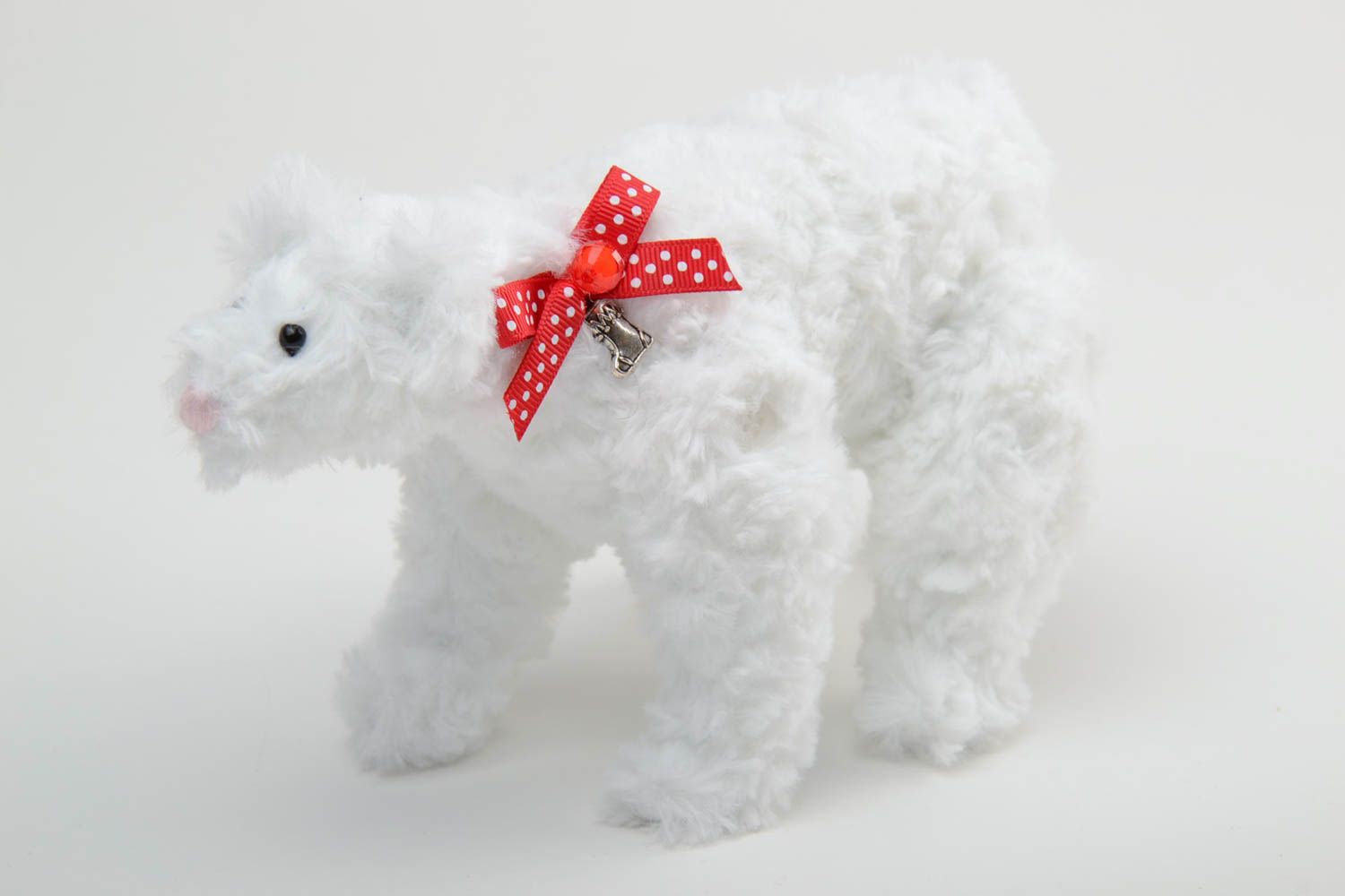 Handmade small white faux fur soft toy Polar bear with red bow for children photo 2