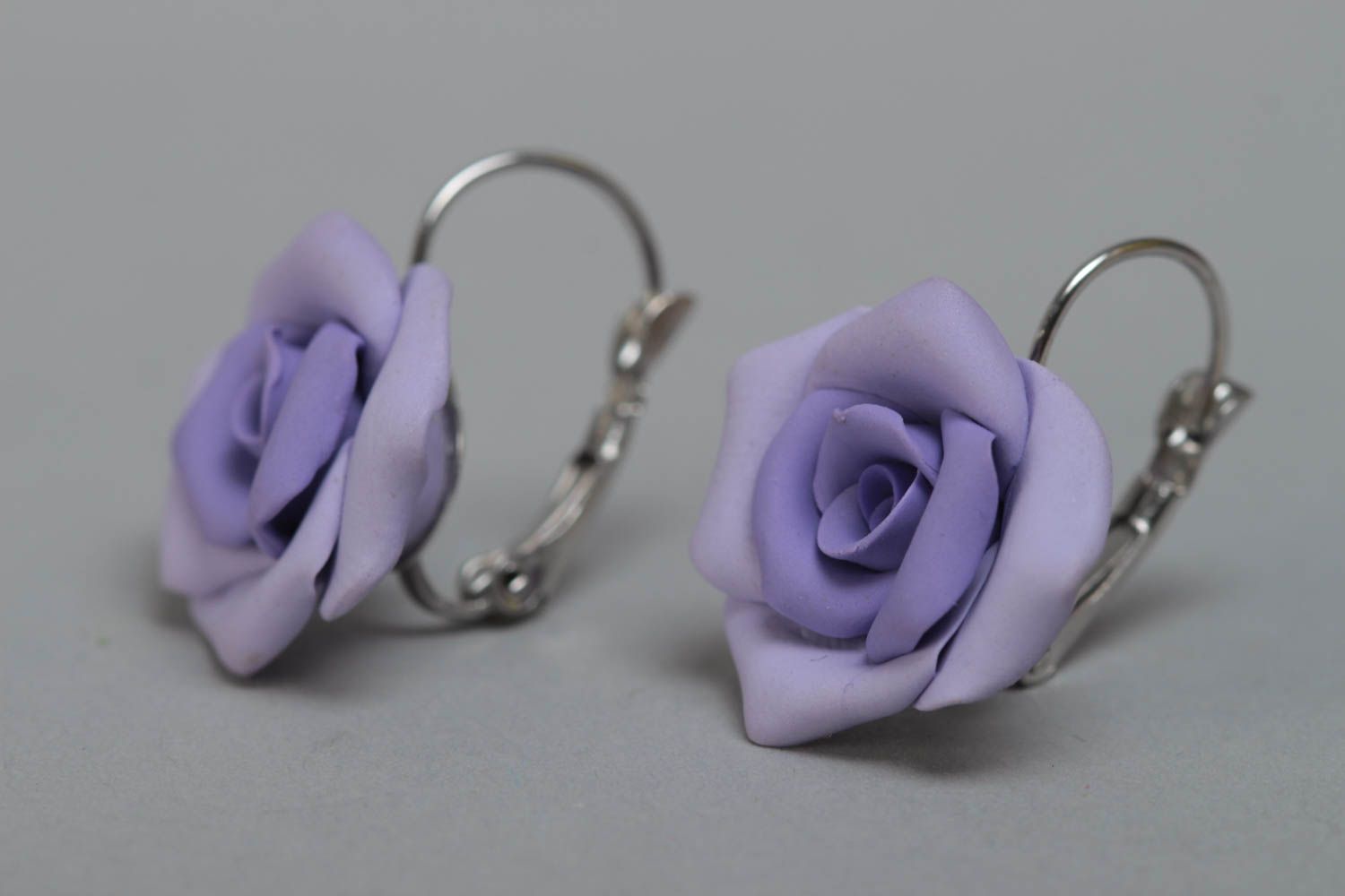 Handmade stylish dangle earrings with tender violet polymer clay rose flowers photo 2