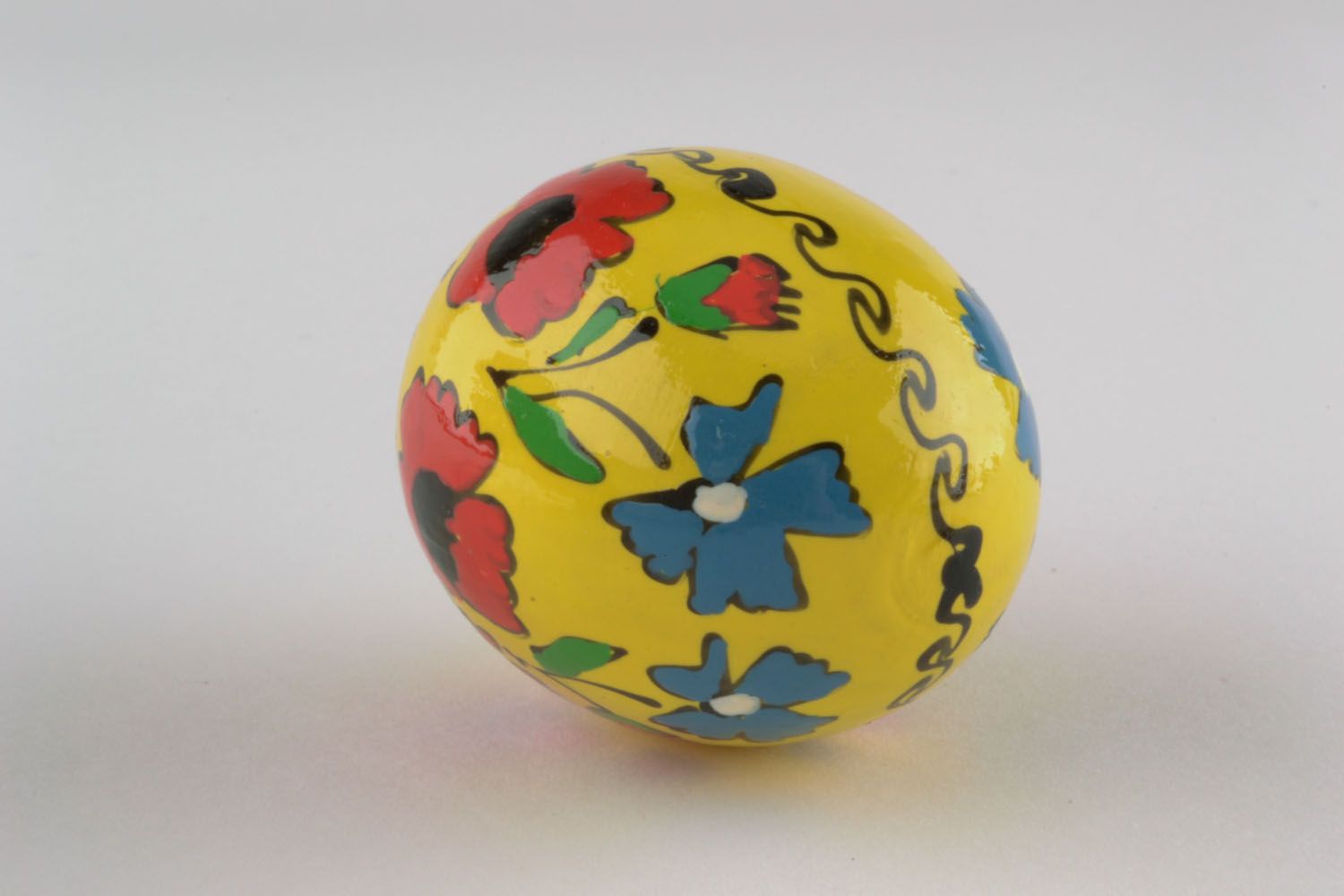 Huevo de Pascua decorativo pintado foto 4
