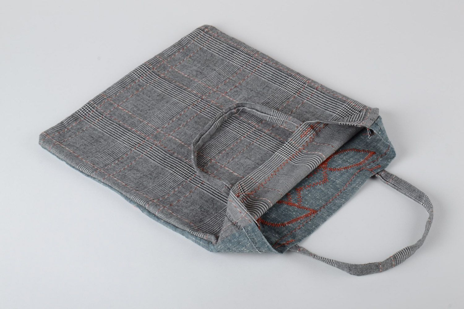 Bolso textil artesanal de tela con aplicación con árbol grande de mujer gris foto 5