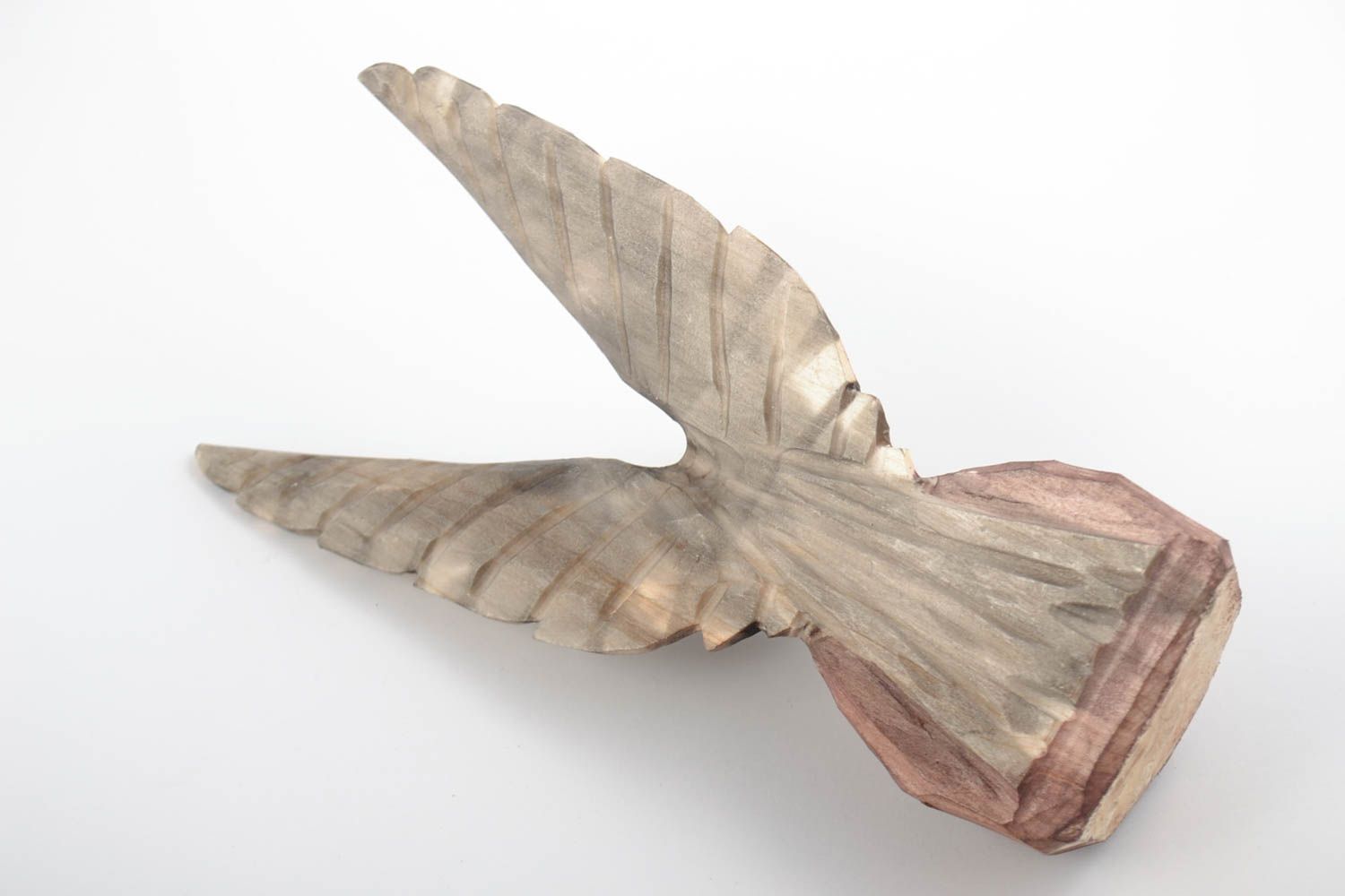 Petite figurine en bois grise faite main originale sculptée en forme d'aigle photo 4