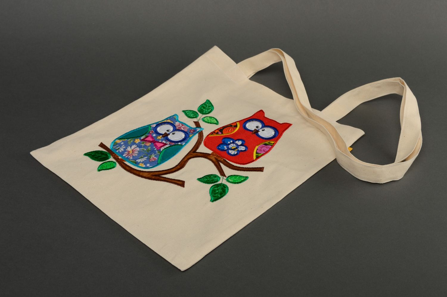 Large natural fabric bag with application photo 4