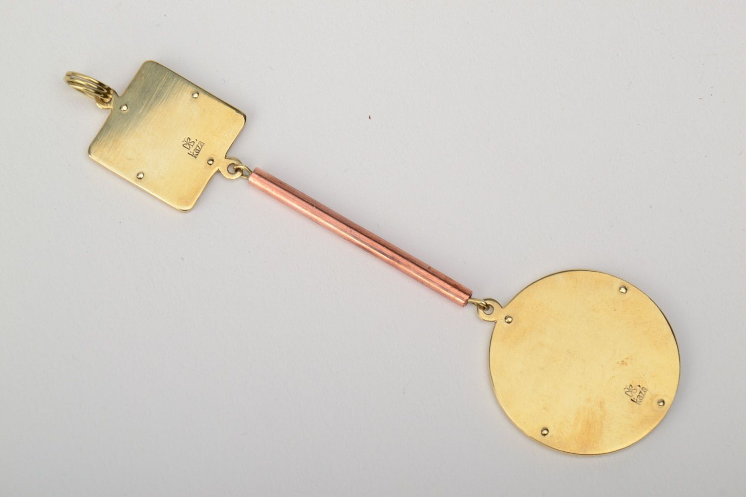 Origineller runder Anhänger Steampunk aus Gelbkupfer mit Uhr handmade für Damen foto 4