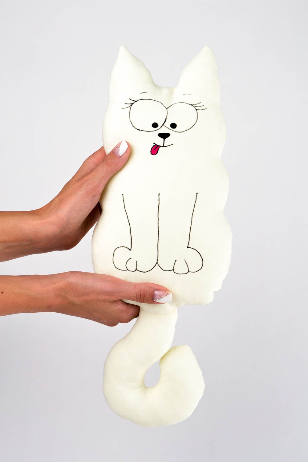Игрушка-подушка ручной работы детская игрушка кошечка детская подушка светлая фото 1