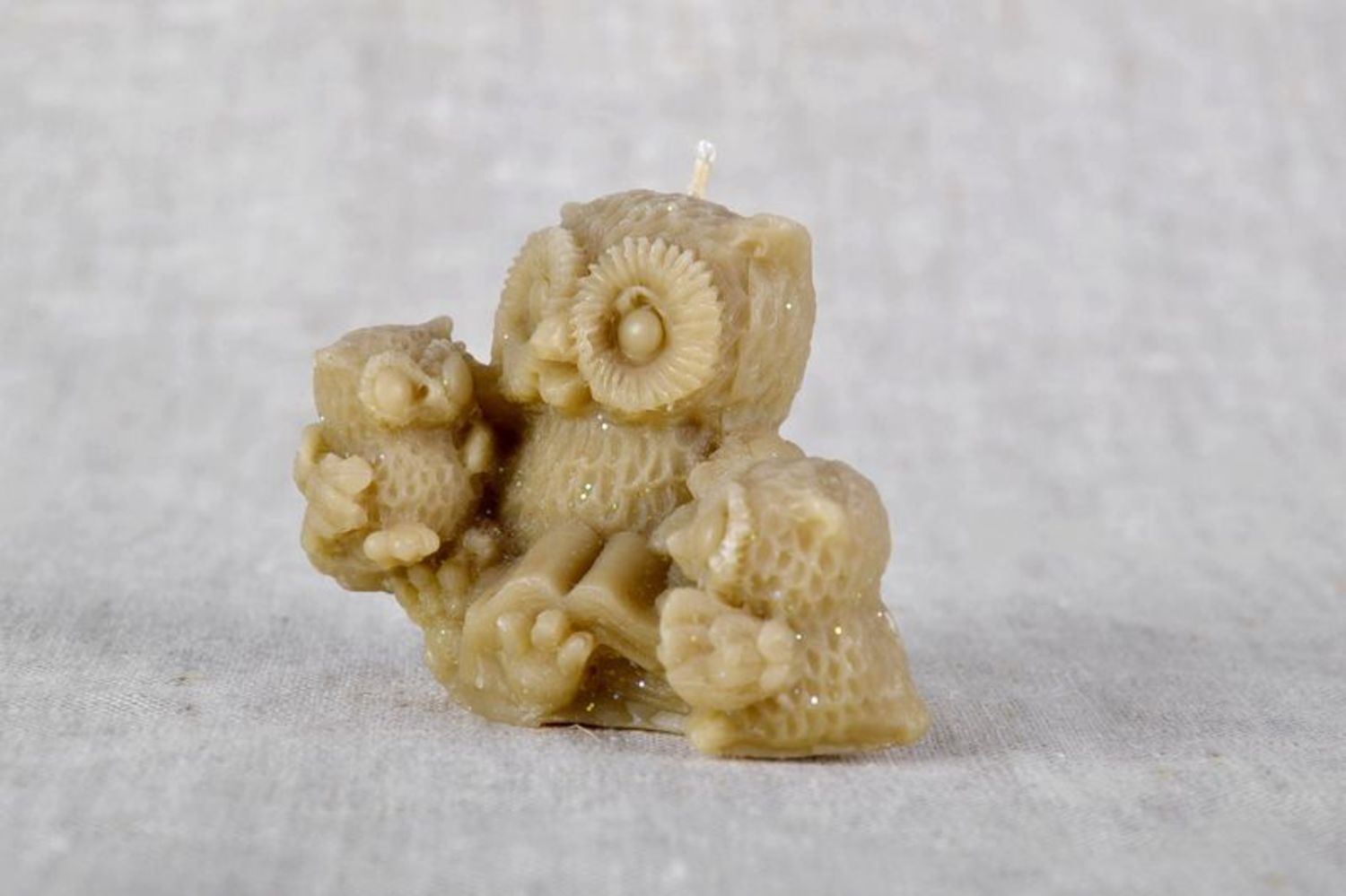 Candle made of natural wax Owl family photo 2