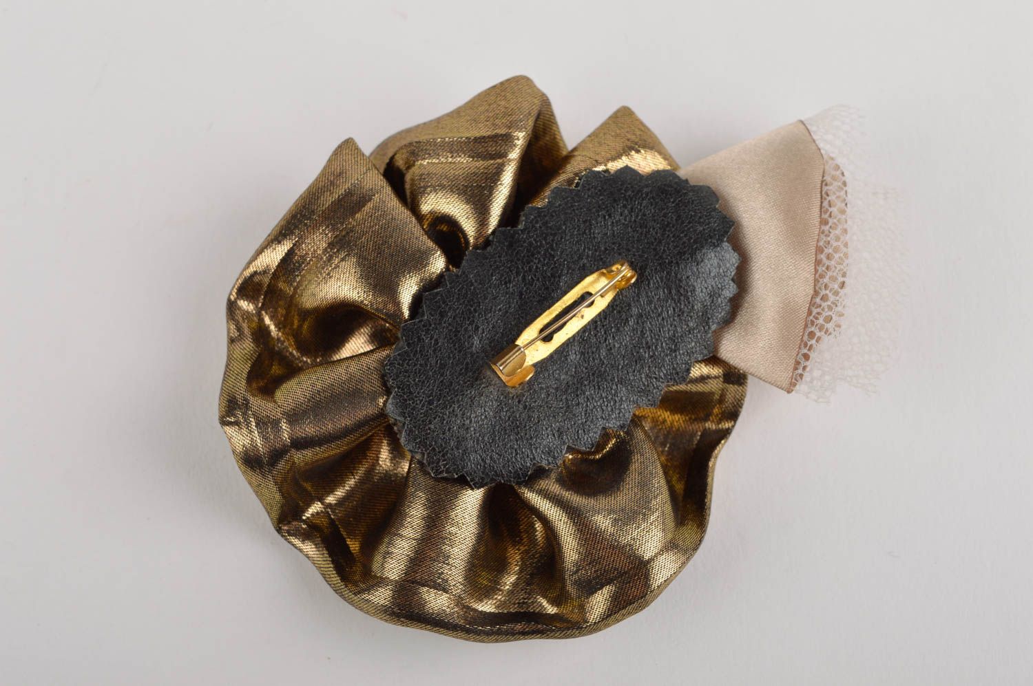Broche fleur Bijou fait main Accessoire femme couleur bronze en tissus photo 4