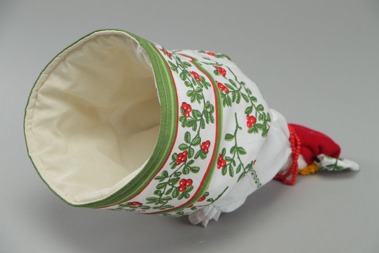 Handmade Teekannewärmer Halbpuppe aus Textil und Keramik im ukrainischen Stil  foto 3