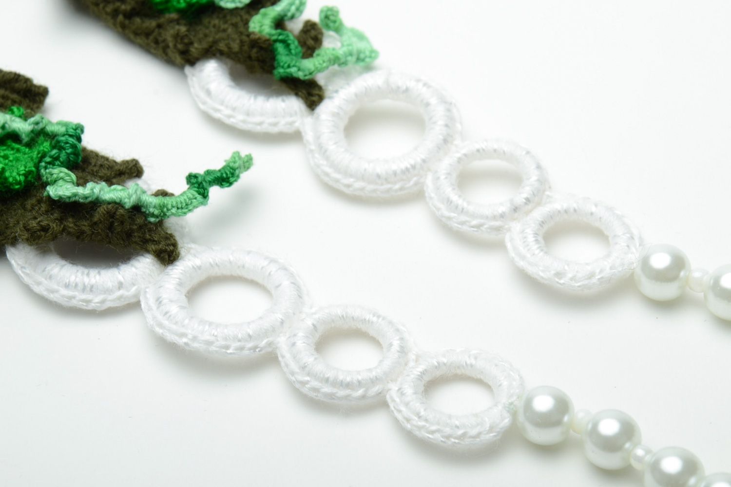 Homemade crochet textile flower necklace photo 5
