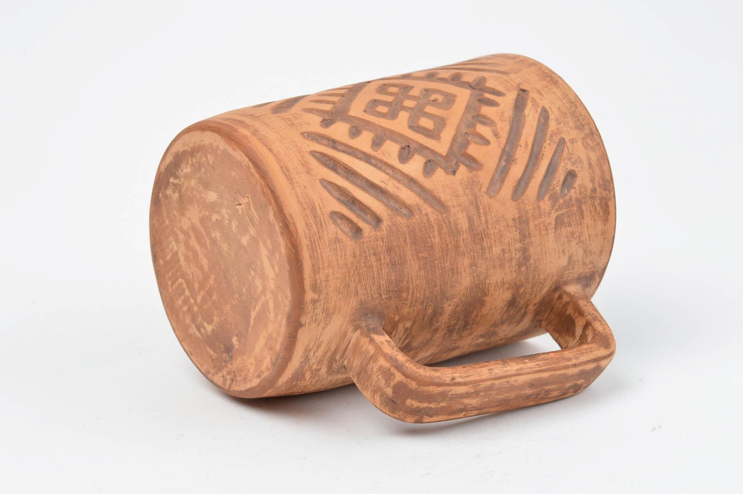 Clay handmade coffee mug with square handle and geometric pattern photo 4