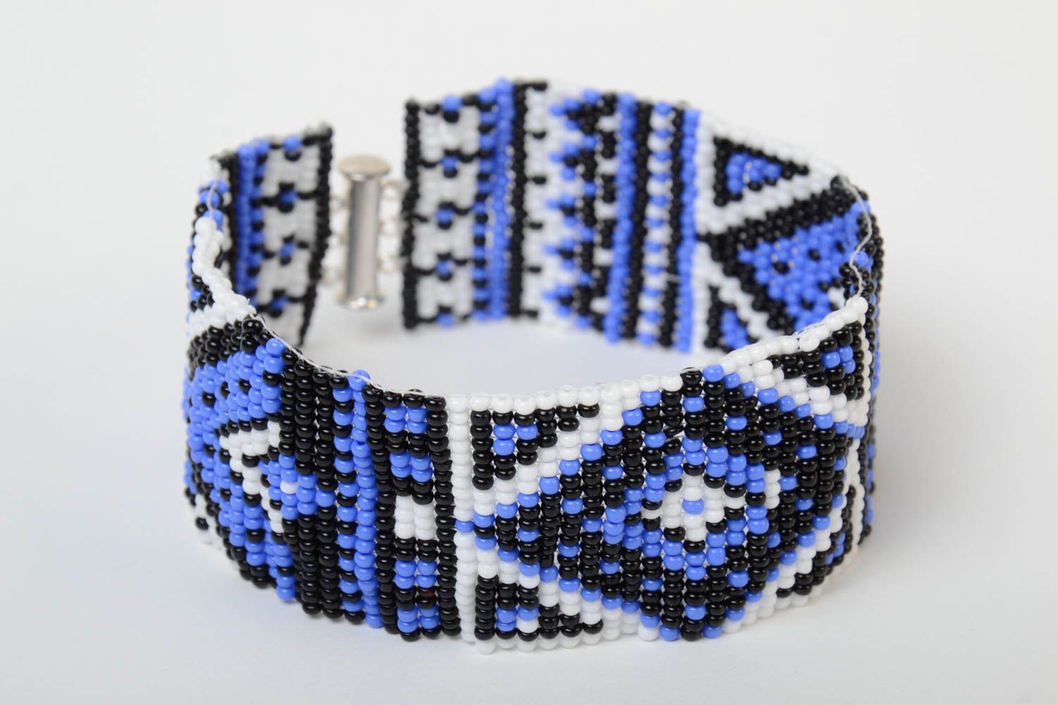 Blue and white handmade beaded wide bracelet with ornament in ethnic style photo 2