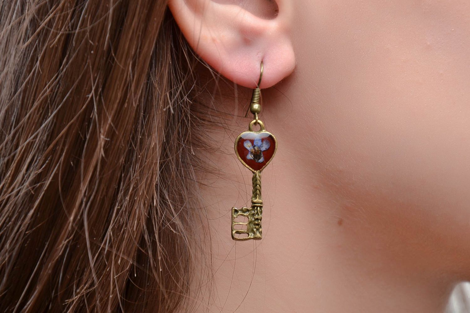 Bronze Ohrringe Schlüssel mit echten Blumen foto 2