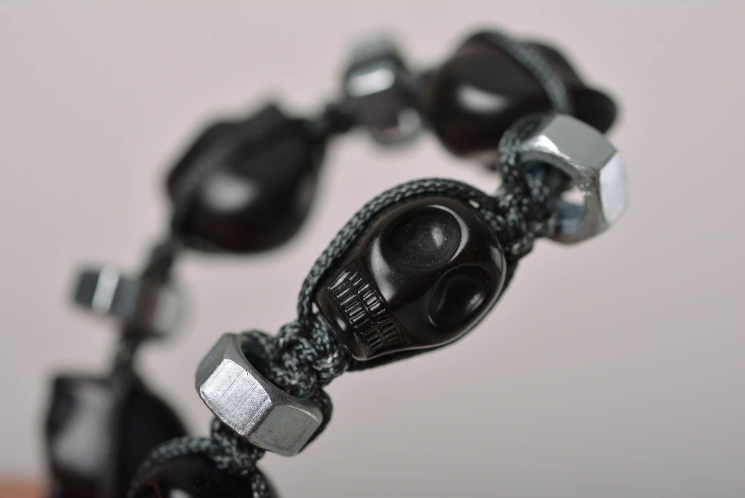 Авторское украшение ручной работы красивый браслет черный женский браслет фото 4