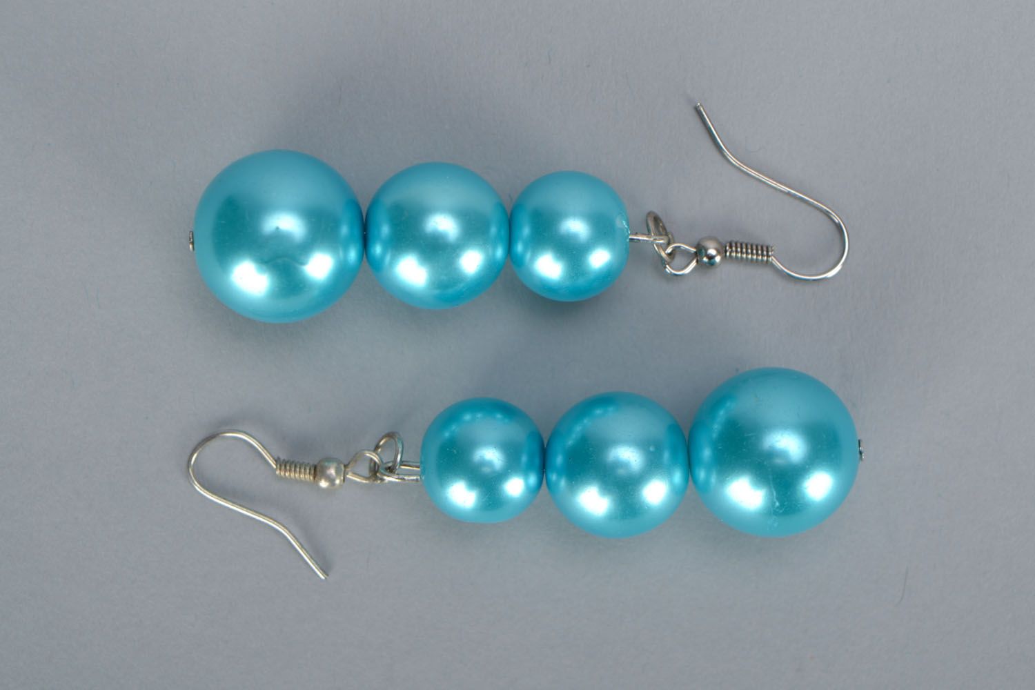 Boucles d'oreilles en perles originales Bleues photo 3
