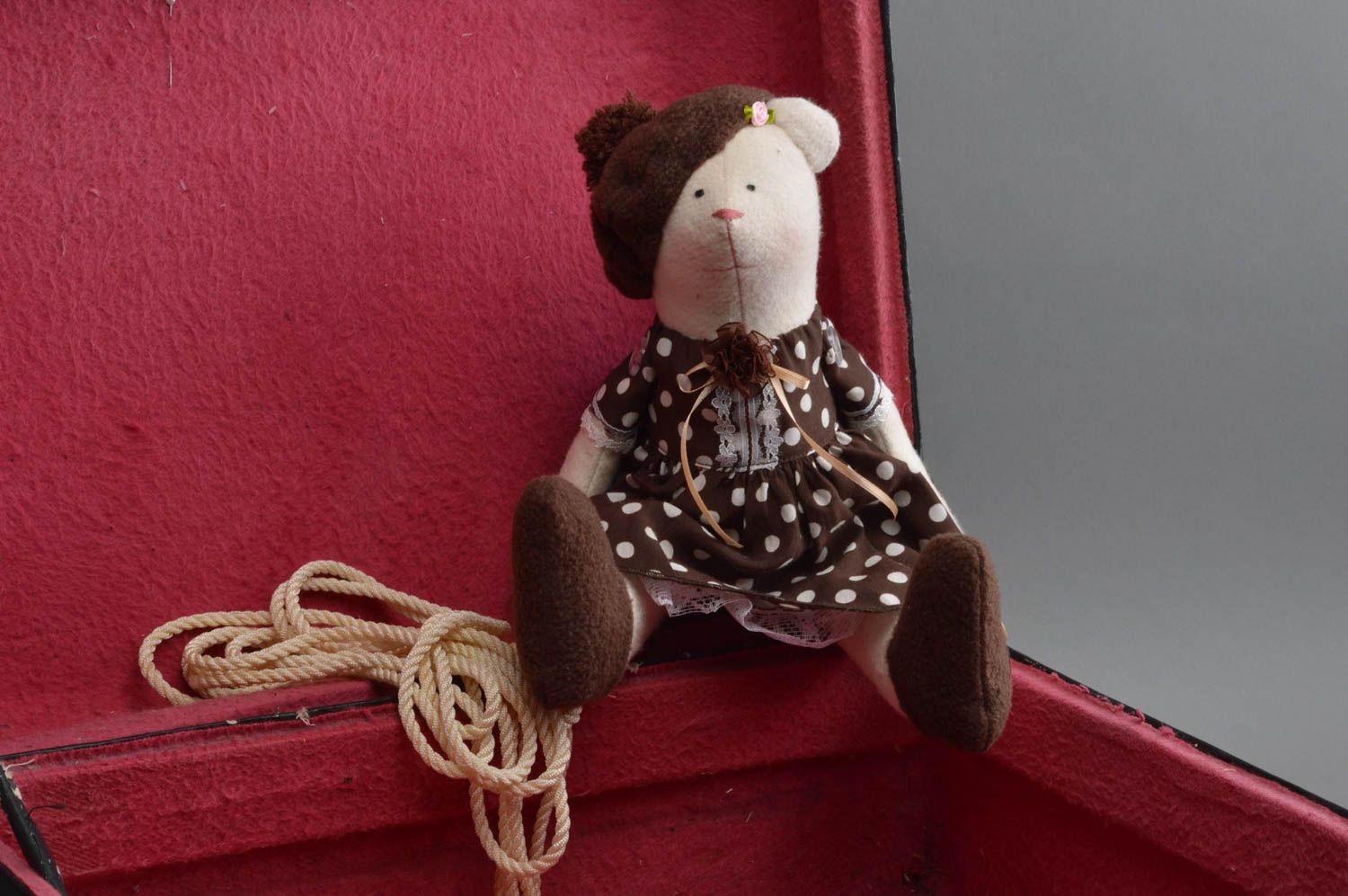 Peluche ours Jouet pour enfant fait main Cadeau original en matériaux naturels photo 5