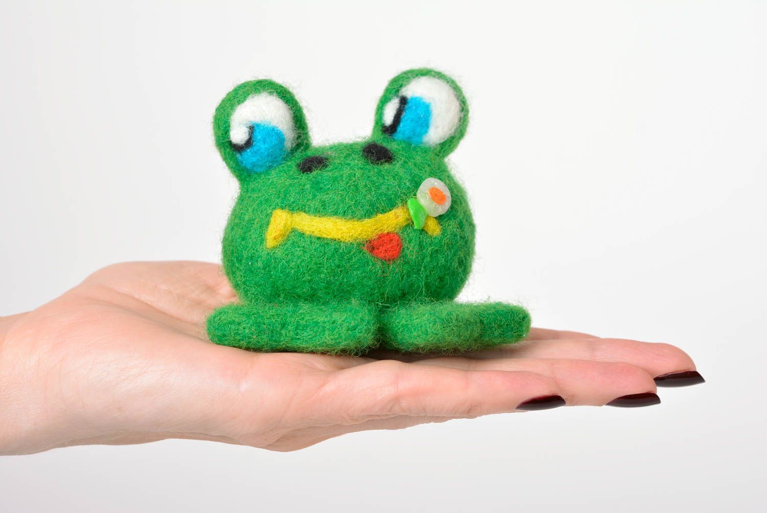 Handmade Filz Tier Frosch Spielzeug Deko Idee Haus aus Naturwolle hübsch  foto 2