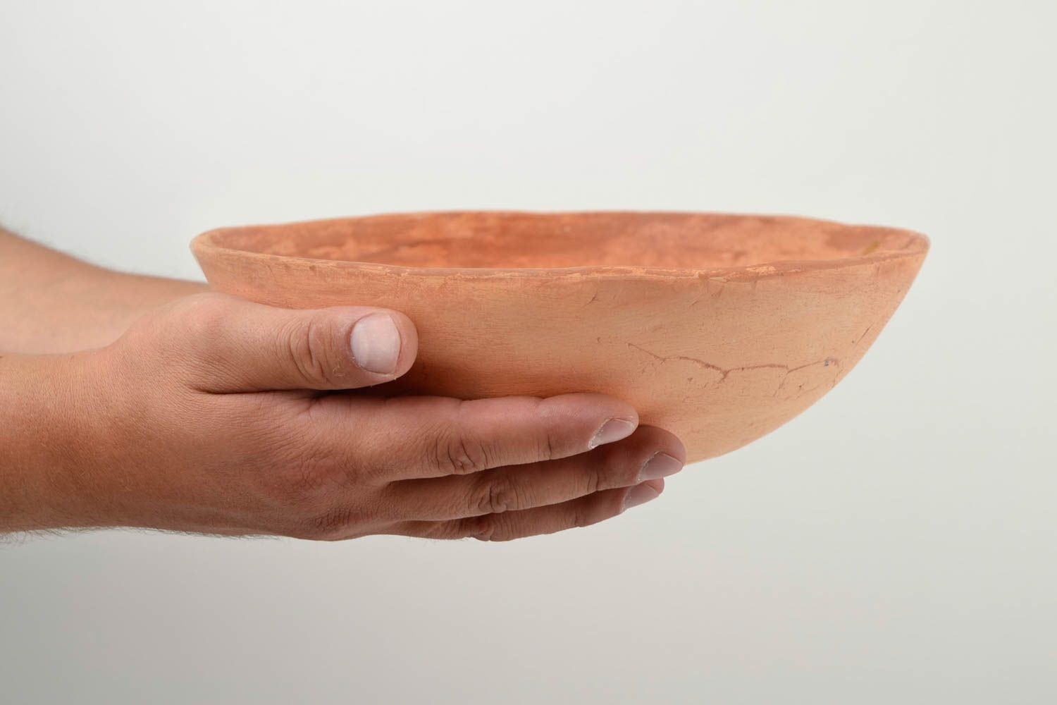 Handmade clay plate ceramic bowl eco friendly kitchen plate ceramic bowl photo 2