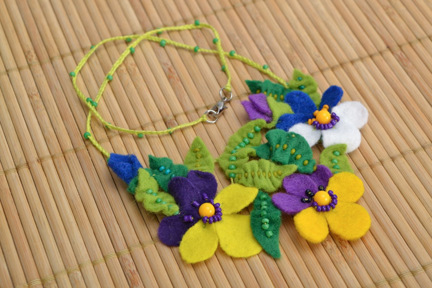 Felt necklace with beads Flowers photo 1