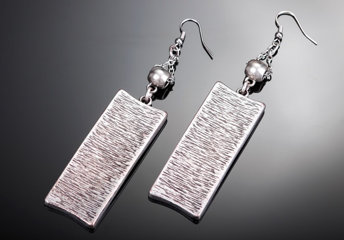 Earrings made ​​of silver plated metal photo 2