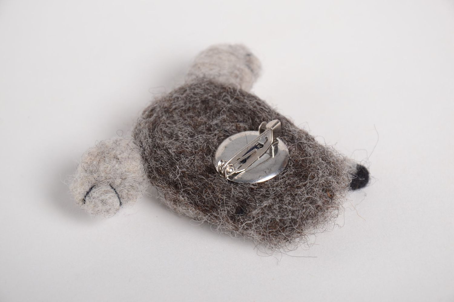 Handmade Designer Schmuck Brosche Tier aus Wolle Accessoire für Frauen Igel foto 3