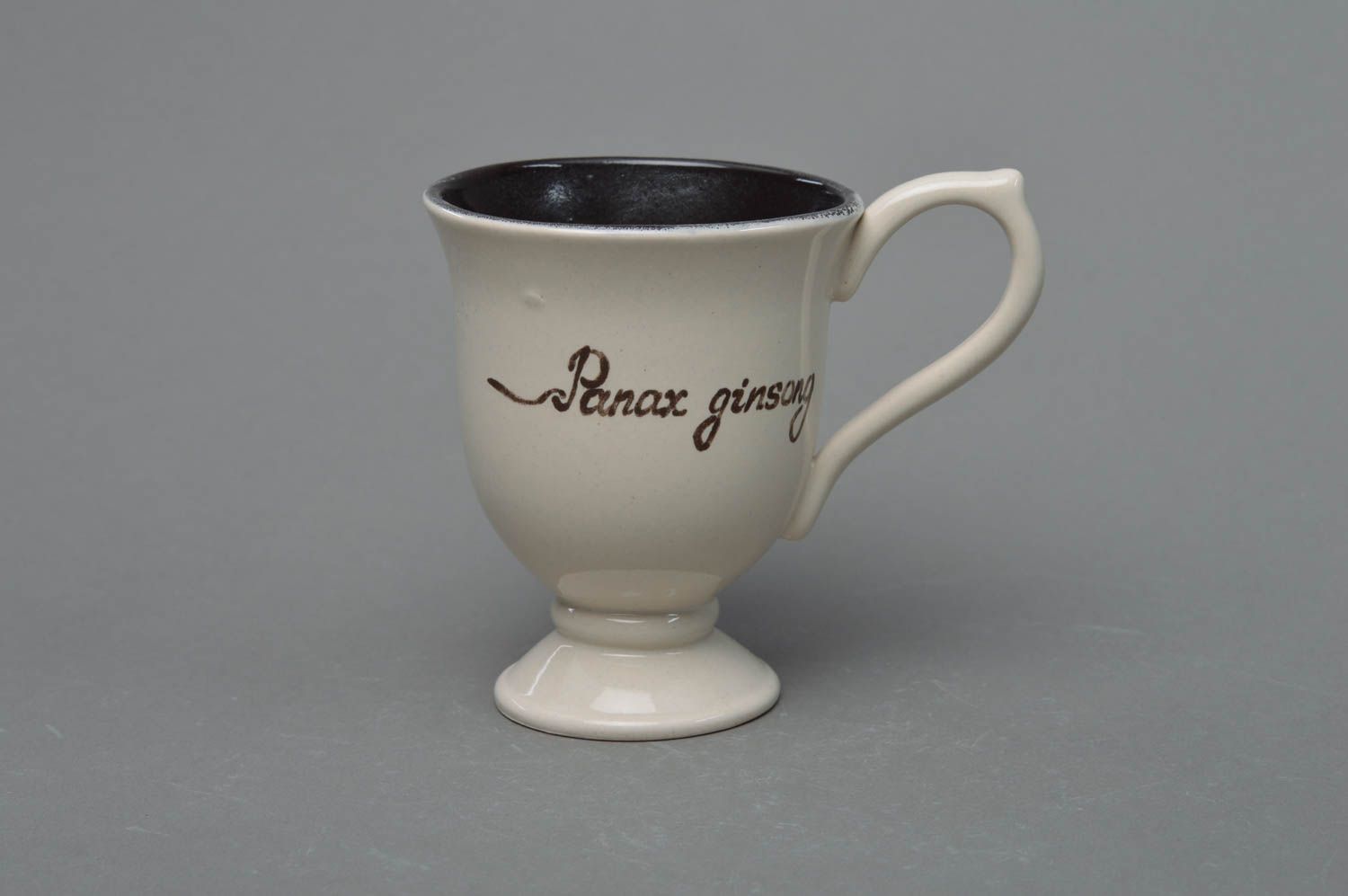 Чашка из фарфора с рисунком ручной работы оригинальная белая расписная фото 2