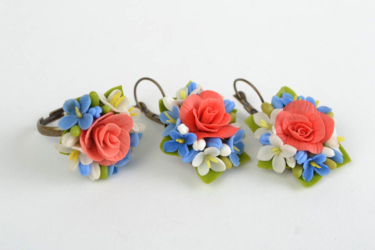 Beautiful homemade cold porcelain jewelry set 2 pieces flower earrings and ring photo 2