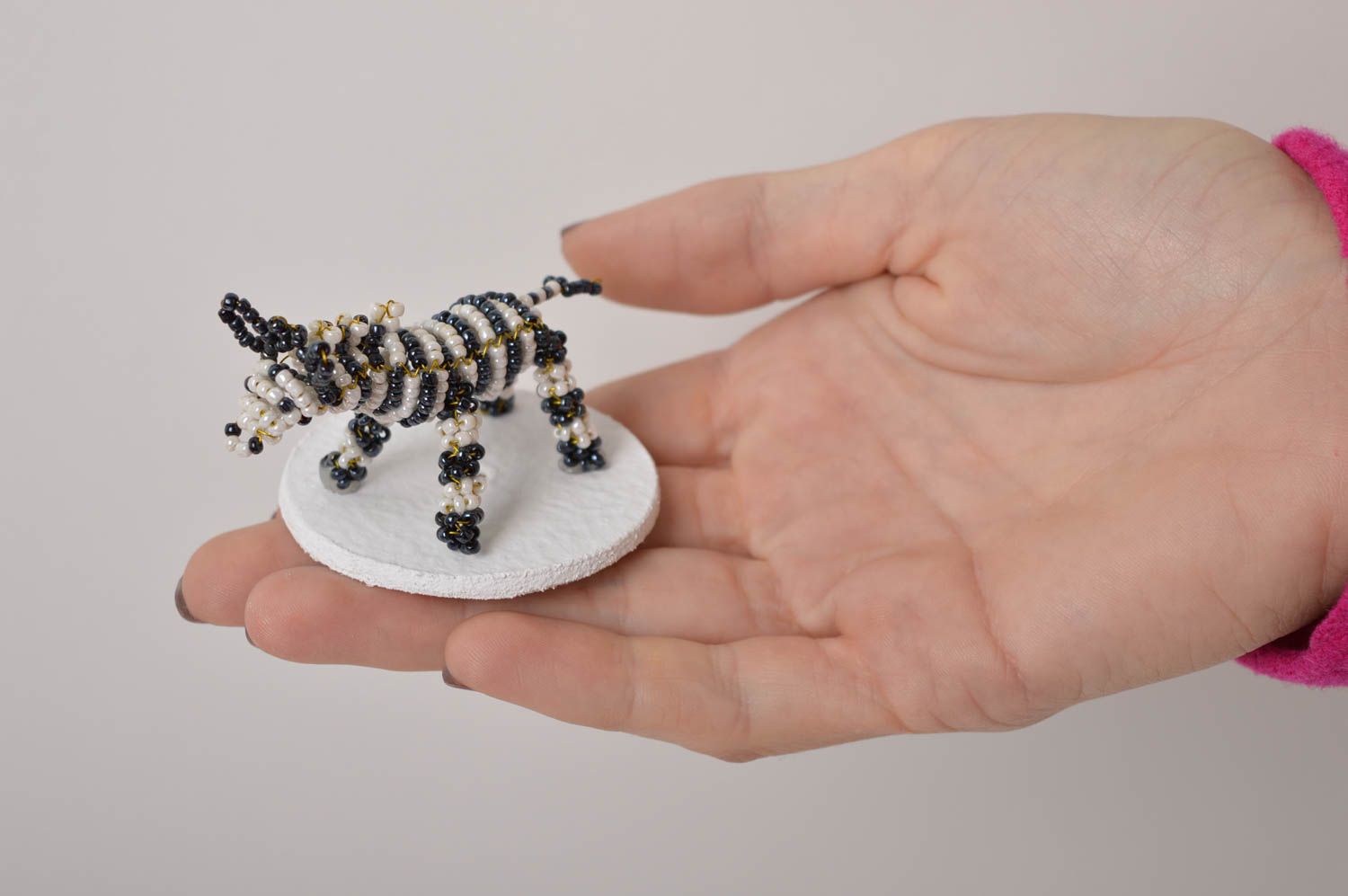 Glasperlen Tier handgefertigt Tischdeko Idee Miniatur Figur geflochten foto 4