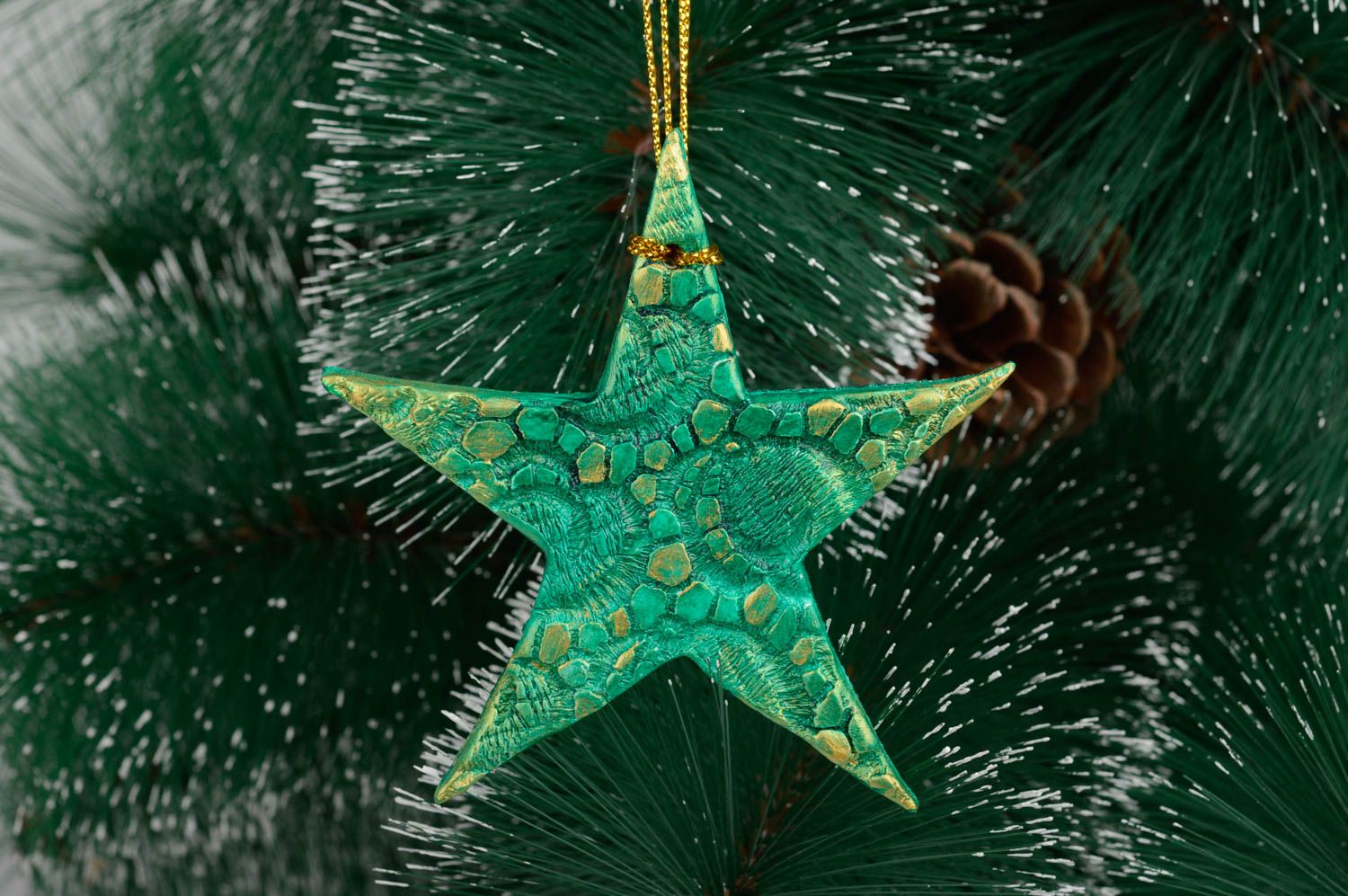 Игрушка на елку хэнд мэйд декор для дома игрушка из глины Зеленая звезда фото 1