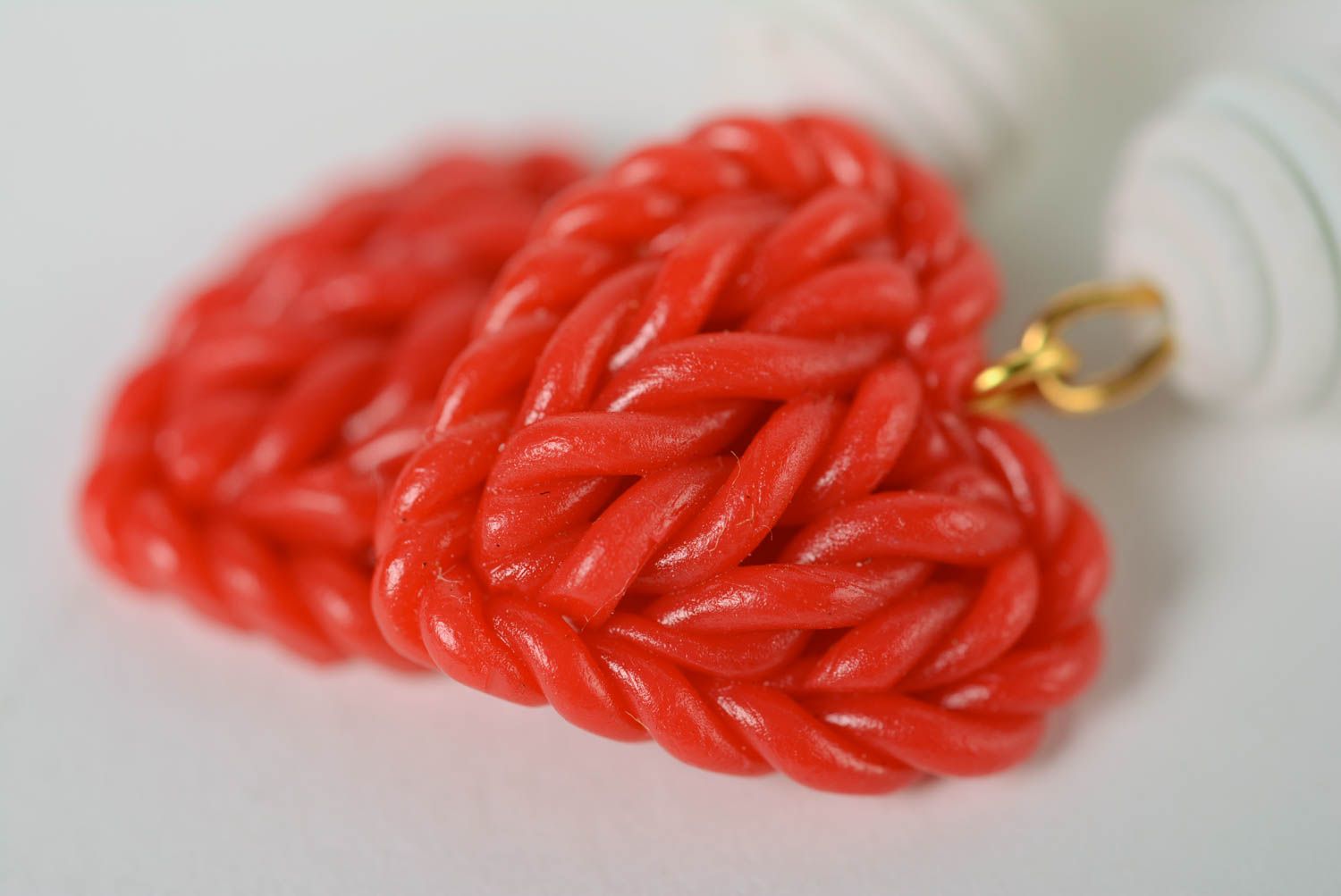 Handgemachte rote Ohrringe aus Polymer Ton originell elegant Frauen Schmuck  foto 2