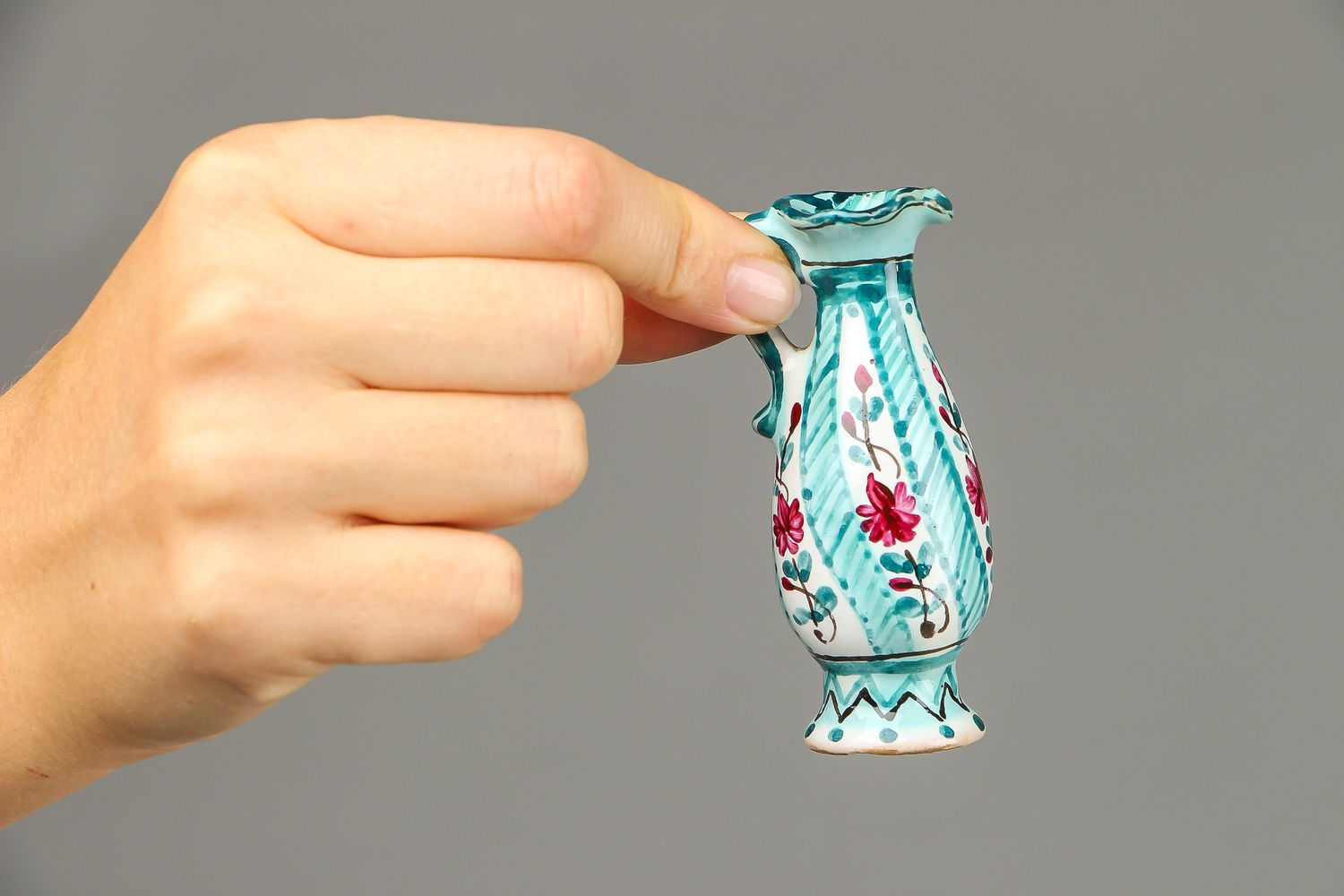 Kleine blaue Vase aus Keramik foto 4
