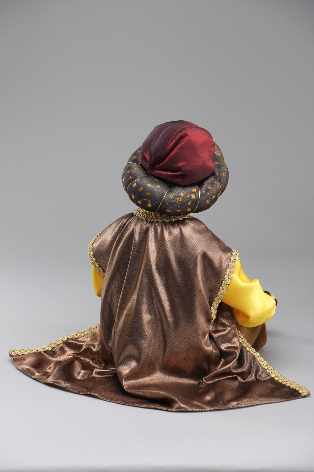 Handmade capron interior doll in the shape of sheikh sculptural textiles photo 4