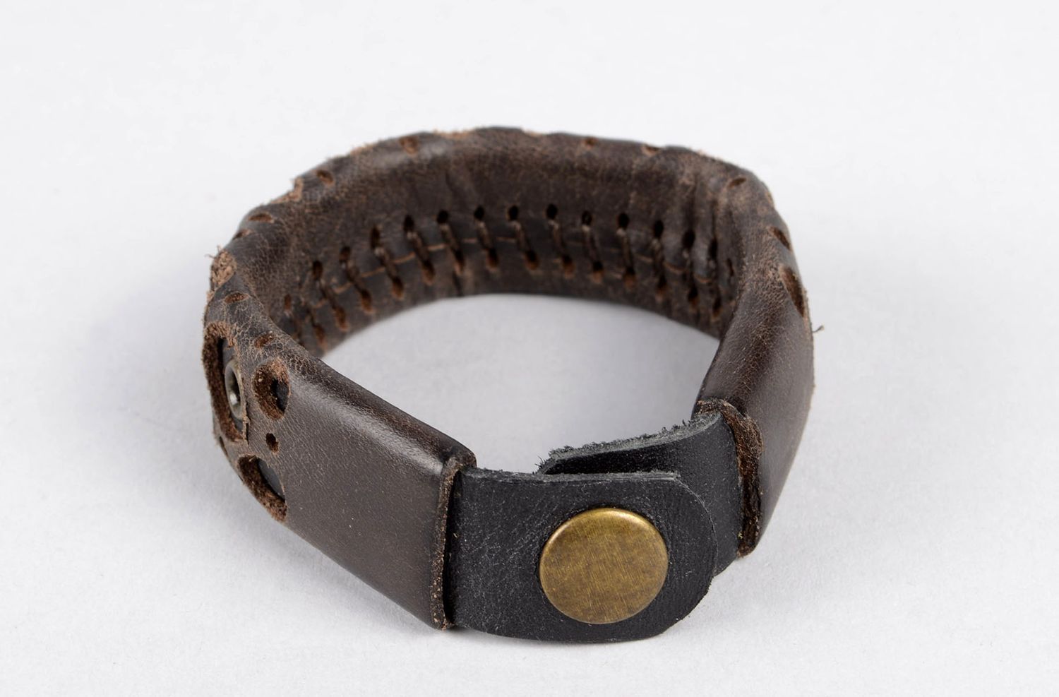 Bracelet cuir marron et noir Bijou fait main design de créateur Cadeau insolite photo 2