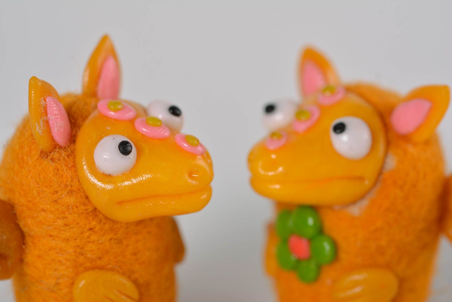 Валяные игрушки хэнд мэйд фигурки из пластики игрушки из шерсти 2 Желтые драконы фото 2