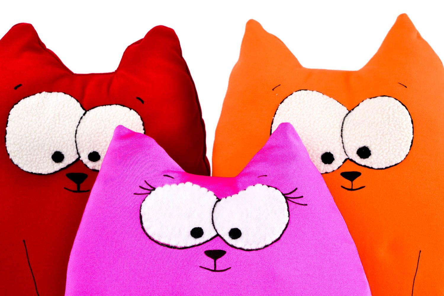Peluches chats Jouets faits main 3 pièces rouge orange rose Cadeau pour enfant photo 1