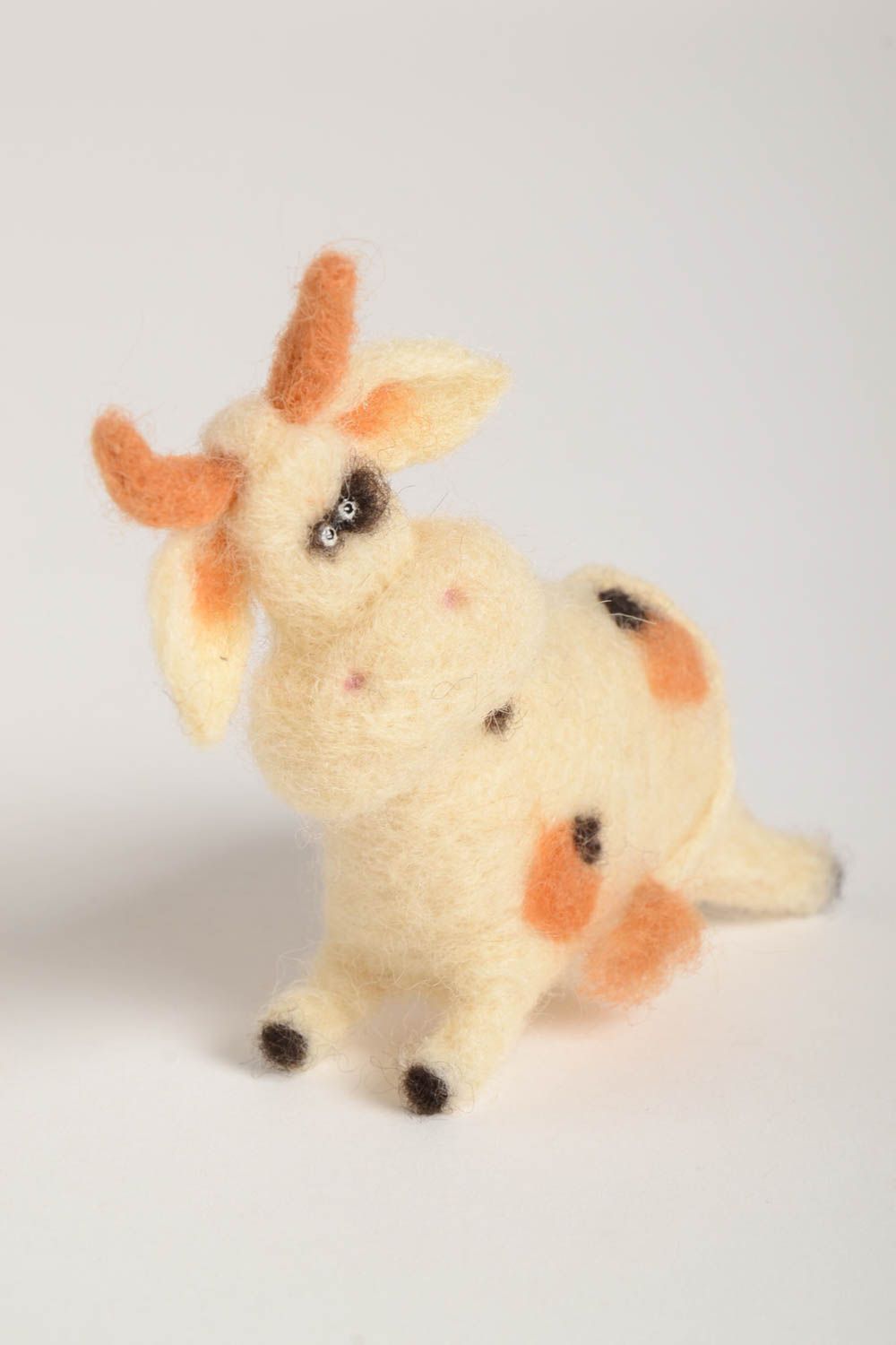 Handmade lustiges Kuscheltier Kuh Filz Spielzeug Geschenk für Kinder klein foto 2