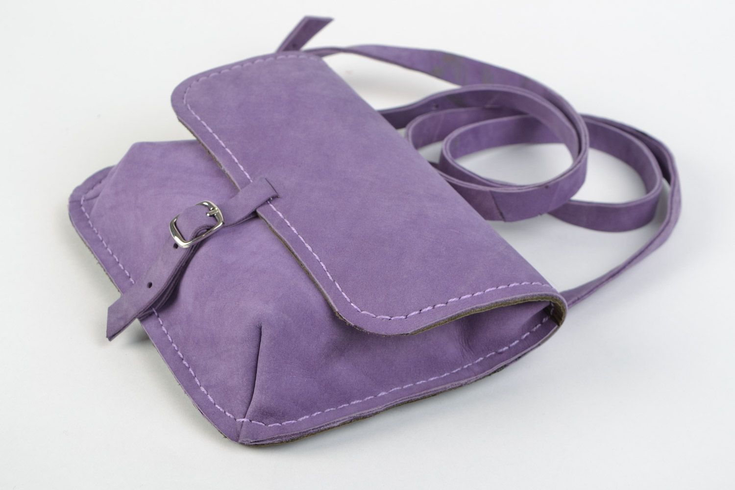 Handmade genuine leather clutch bag of lilac color with long handle for women photo 3