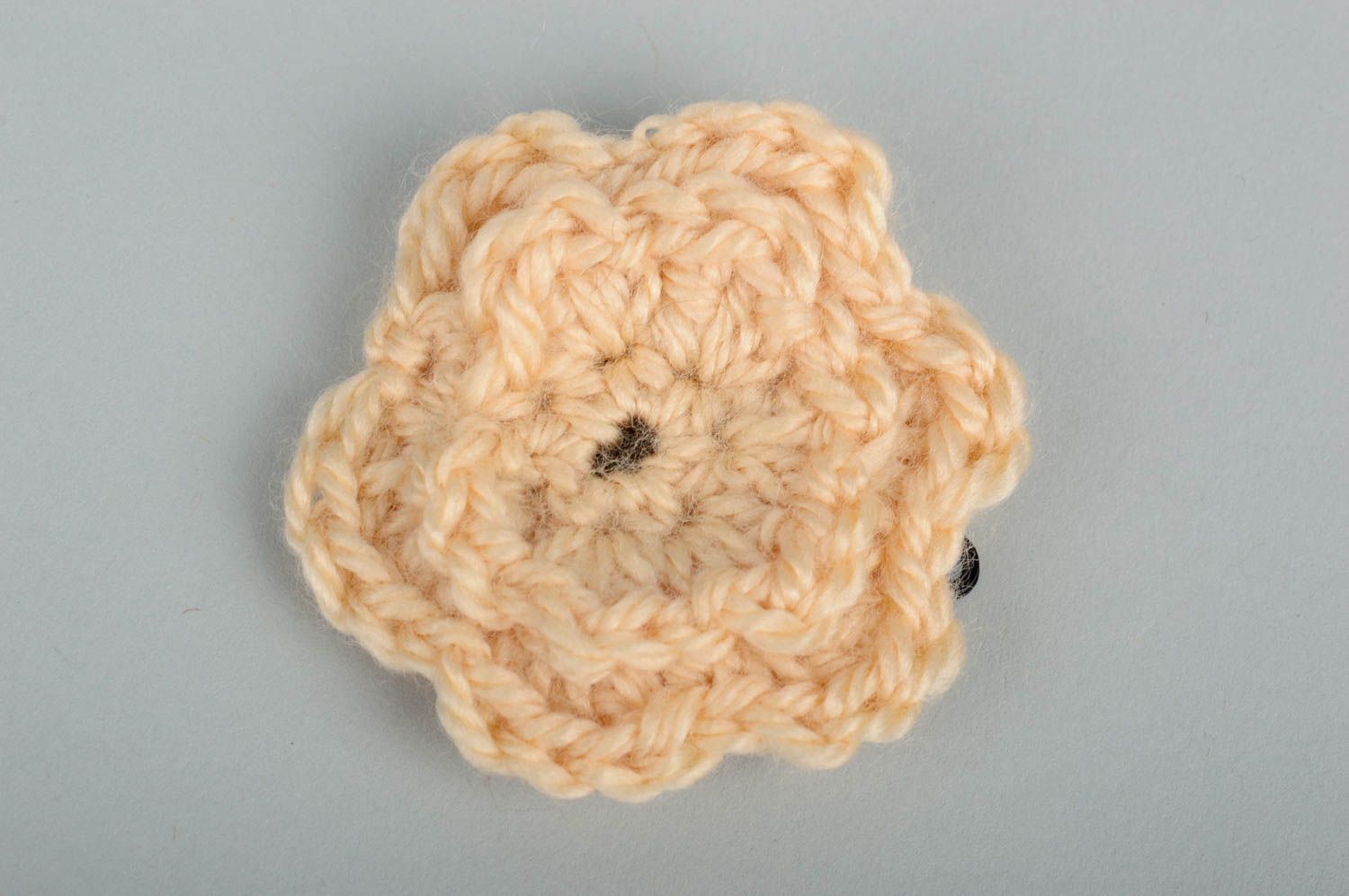 Beautiful handmade crochet barrette flower hair clip head accessories for kids photo 2