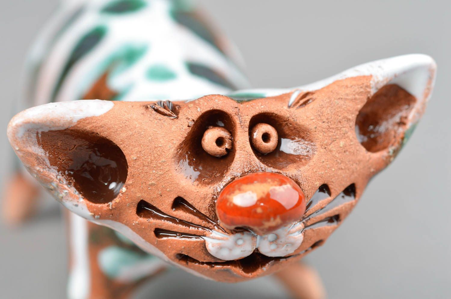 Figurine en céramique en forme de chat avec peinture de glaçure faite main photo 5