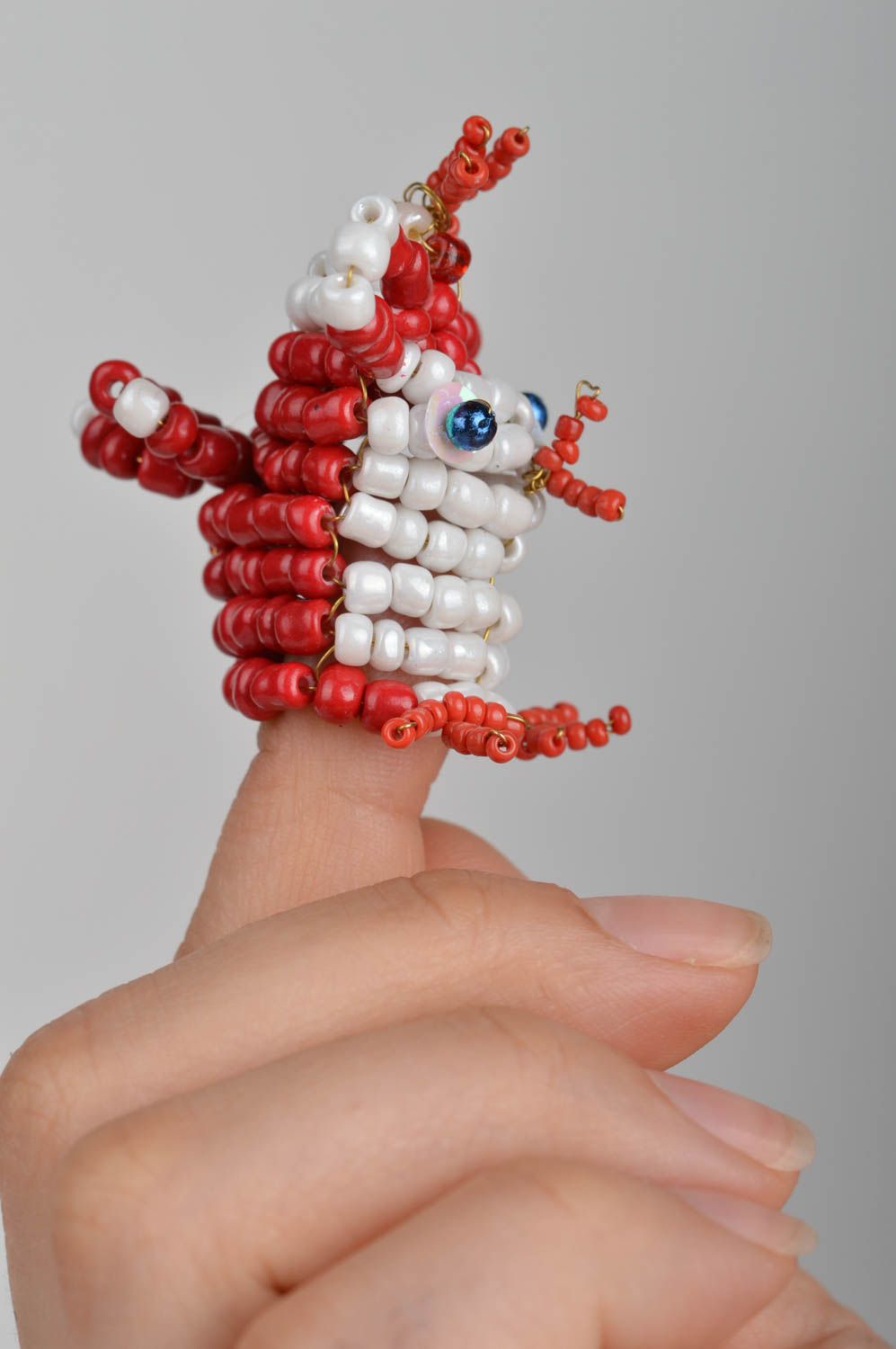 Handmade decorative red funny finger toy chicken made of the Chinese beads  photo 5