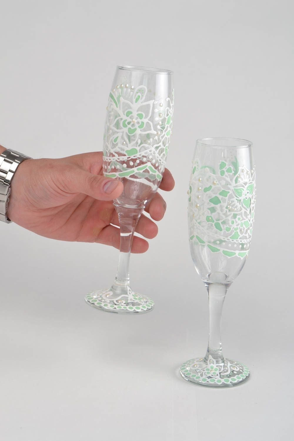 Handmade decorative wedding champagne glasses with tender painting 2 items photo 2