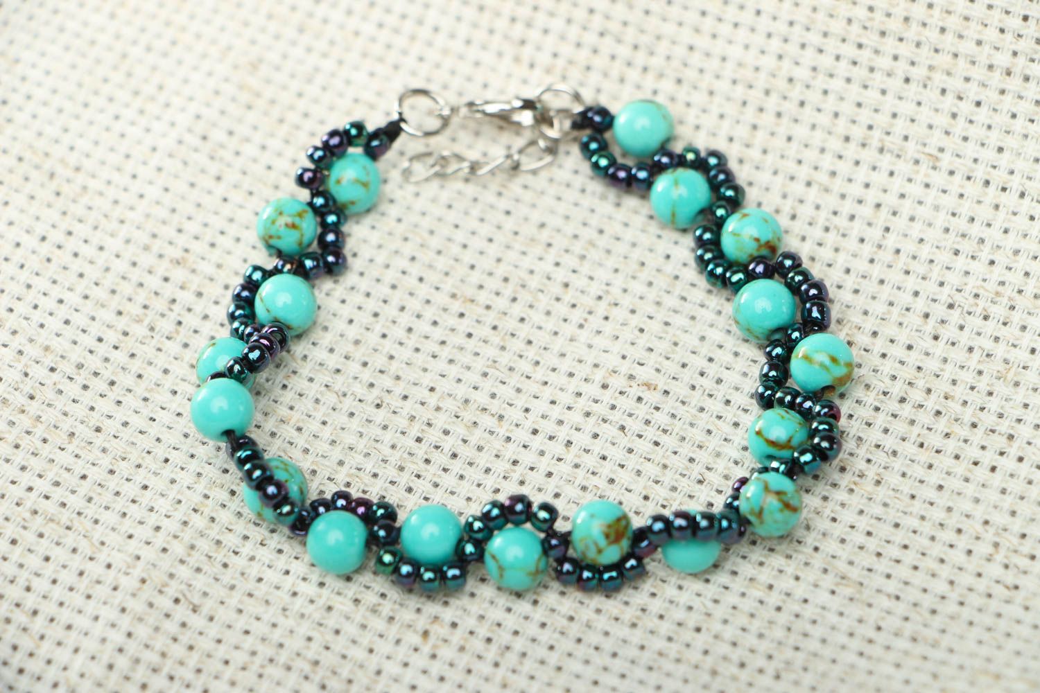 Wrist bracelet with turquoise photo 1
